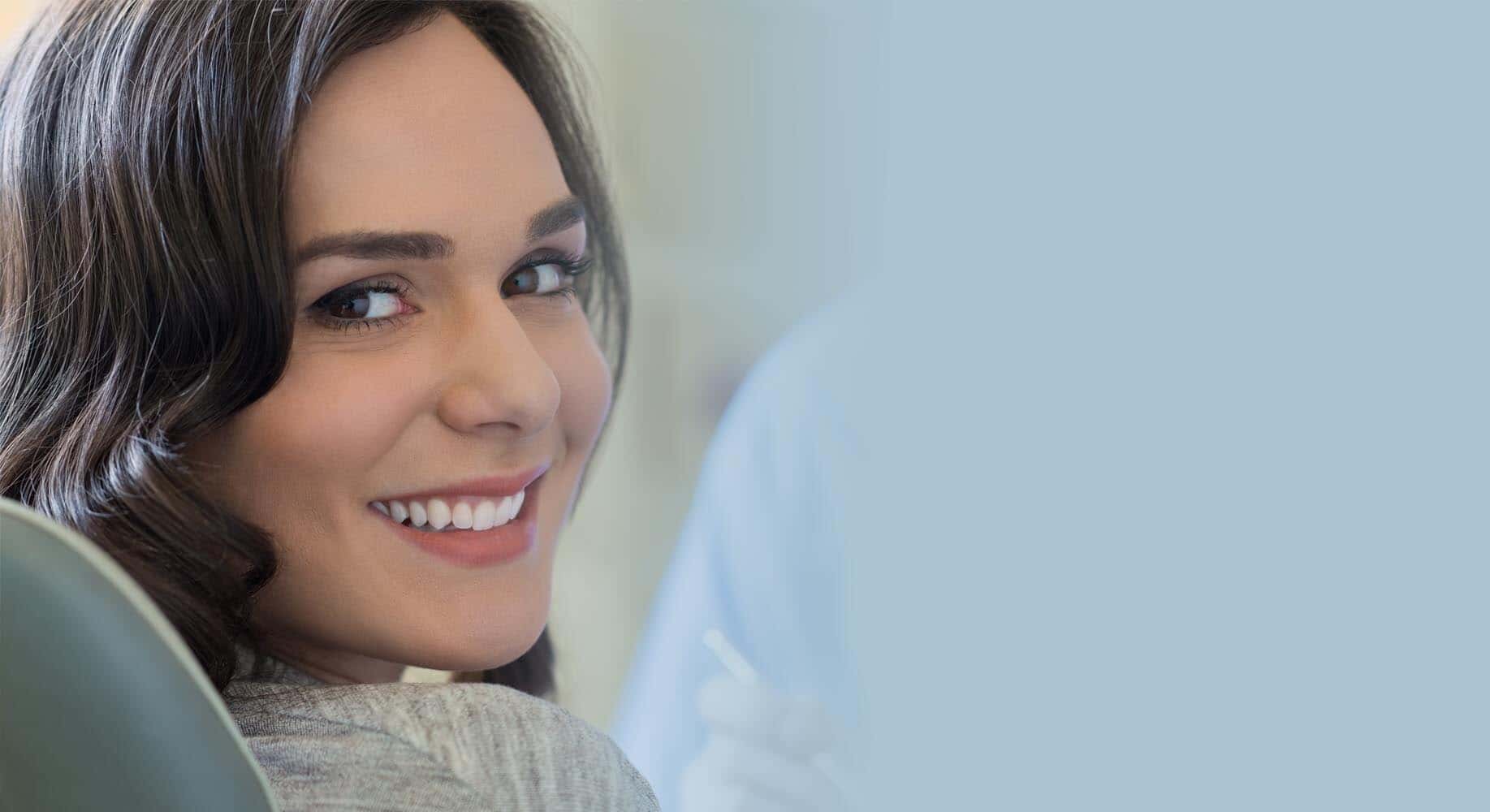 <h3>Dental Implants</h3>